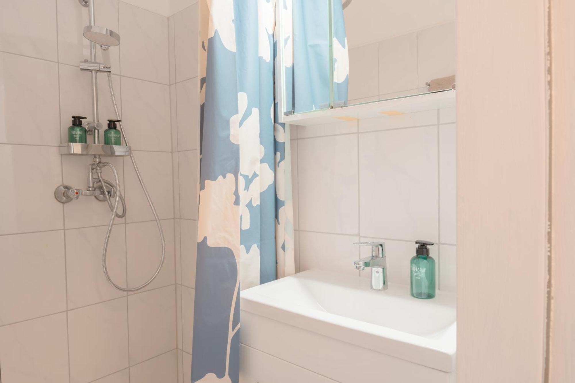 Zentral Nah Mhh Terrasse Komfort - Haustiere Willkommen Appartement